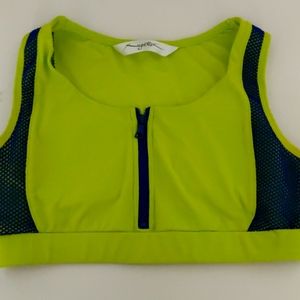 Sports bra